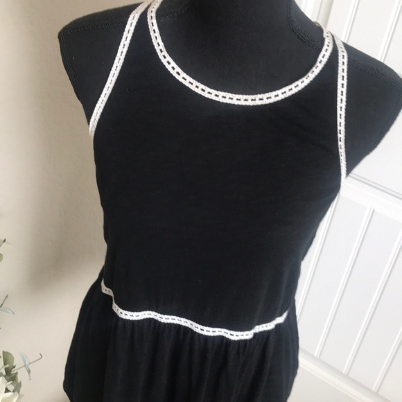 Express Tank Top - Picture 2 of 5